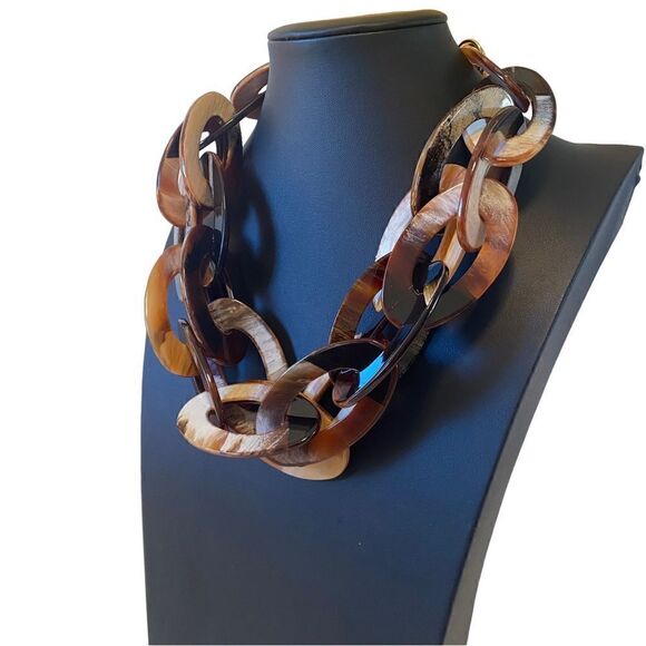 Chunky, Lightweight, Large Oval Acrylic Necklace in varying Neutral Brown Tones - Picture 3 of 5